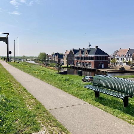 Sonnenhaus 6 Pers House With Sunny Terrace At A Typical Dutch Canal & By Lauwersmeer Lake. Anjum エクステリア 写真