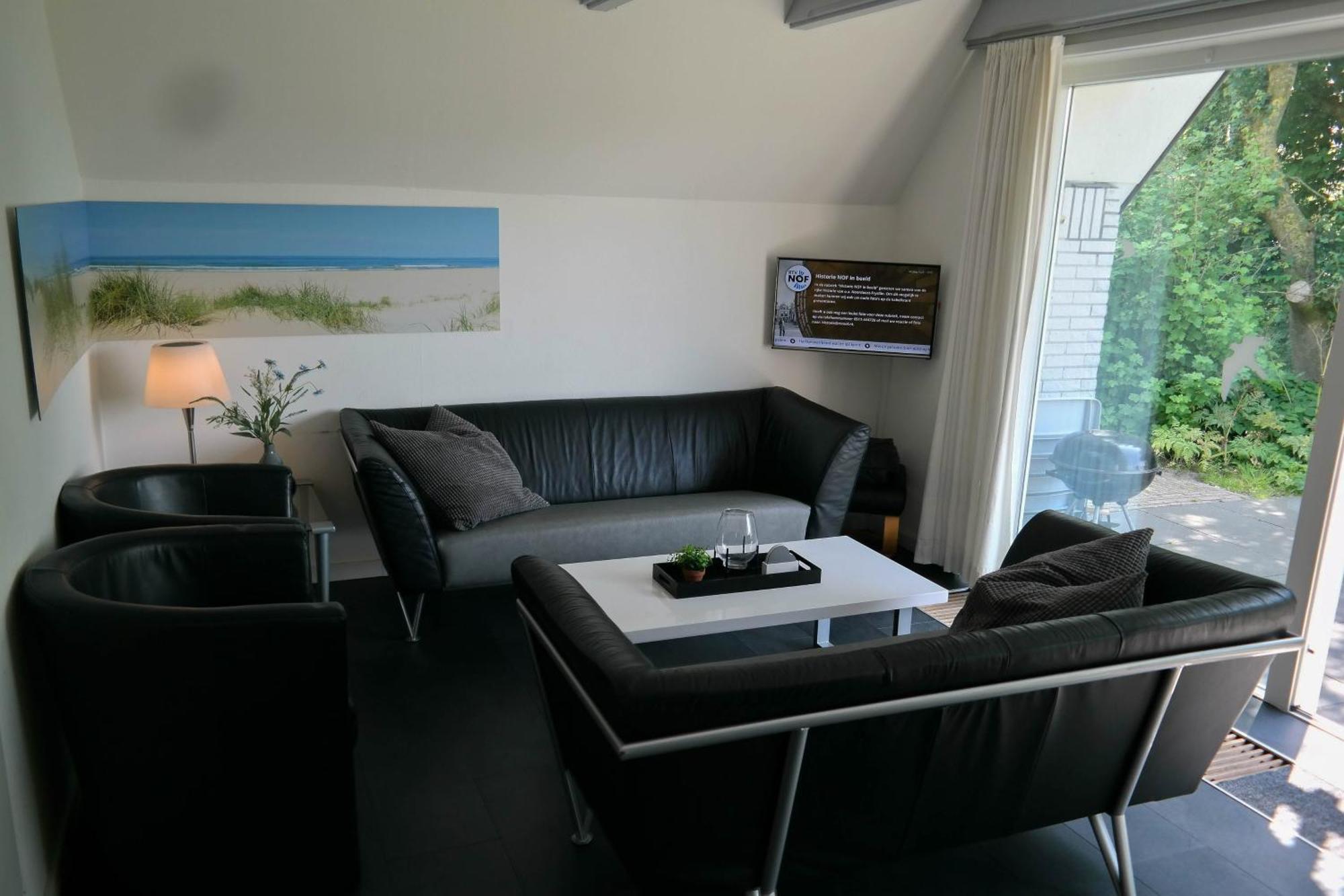 Sonnenhaus 6 Pers House With Sunny Terrace At A Typical Dutch Canal & By Lauwersmeer Lake. Anjum エクステリア 写真